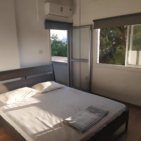 Cozy 2 Bedroom
